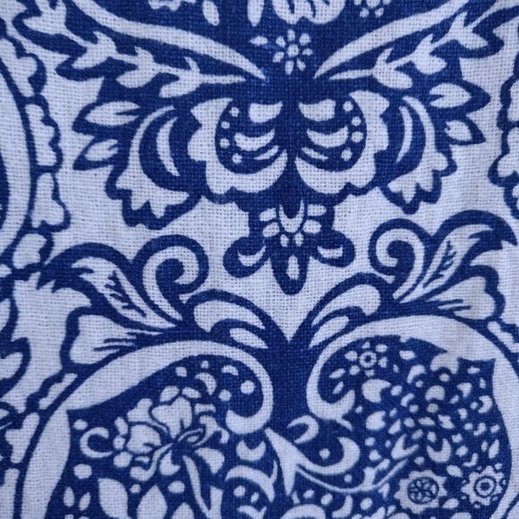 Baroque Patterned Cut-Out Skater Dress - Picture 4 of 10